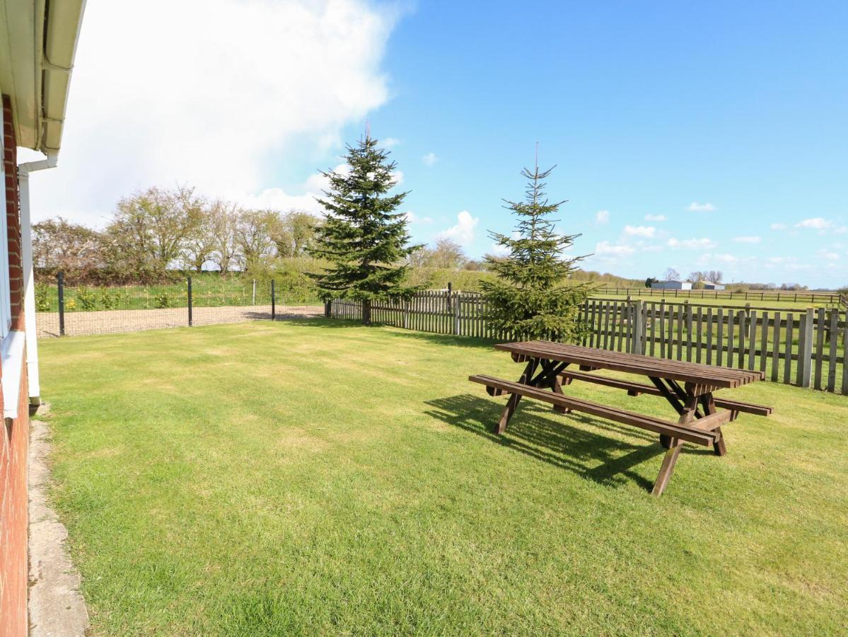 Sheppard'S Hut Villa Terrington Saint Clement ภายนอก รูปภาพ